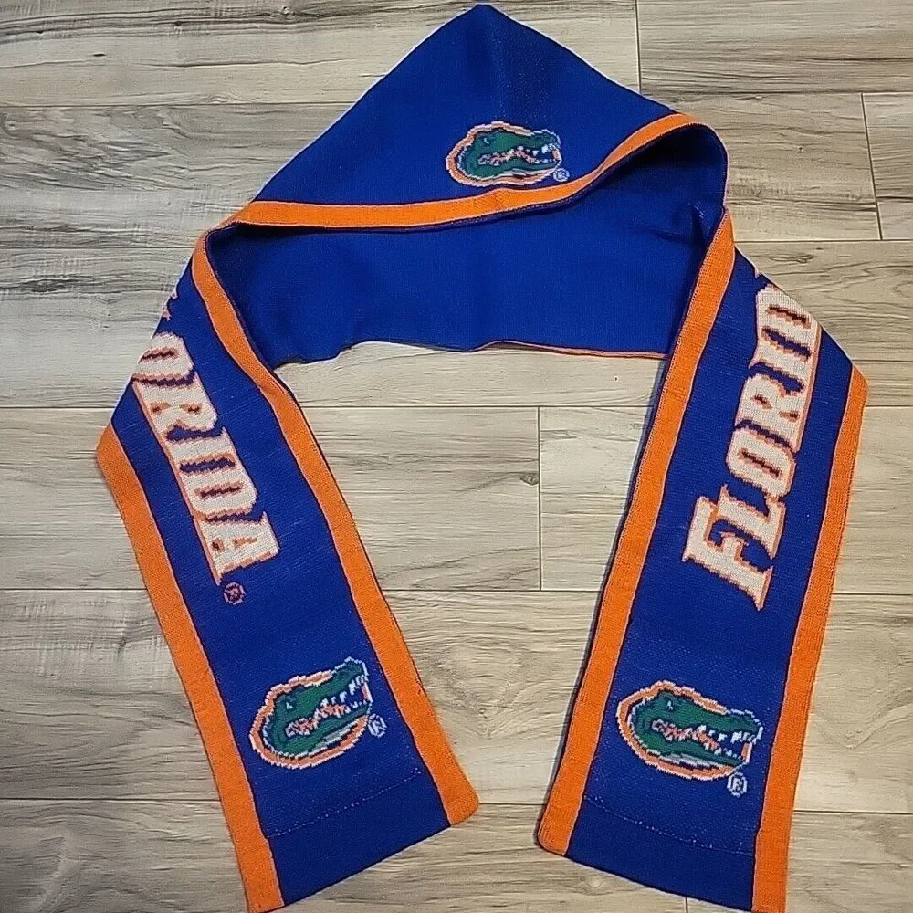 UF Florida‎ Gators Double Layered Thick Knit UNISEX Hooded Winter Scarf Pockets